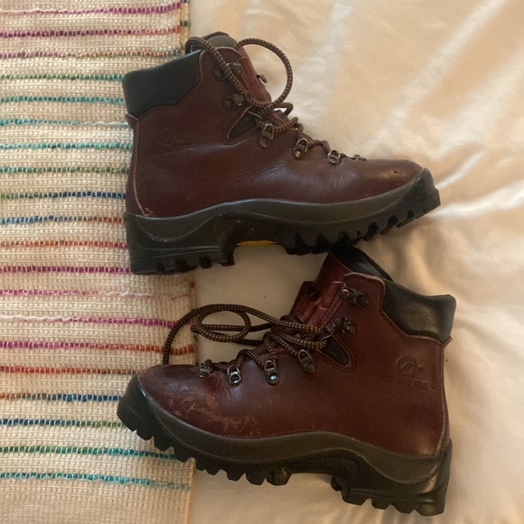 Scarpa leather mountaineering hiking boot size 7, 38 - Picture 6 of 7